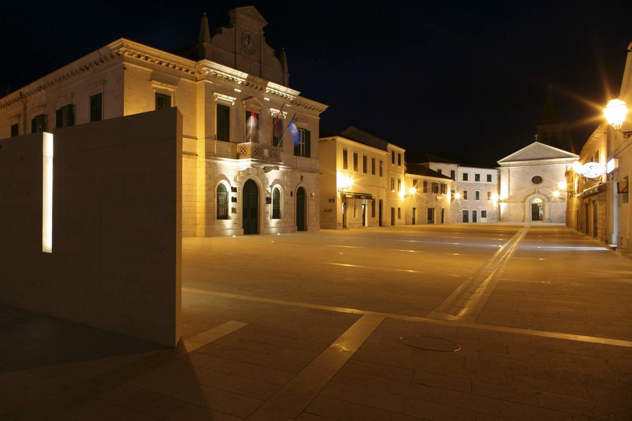 Hotel Merlot Opuzen  Exterior foto